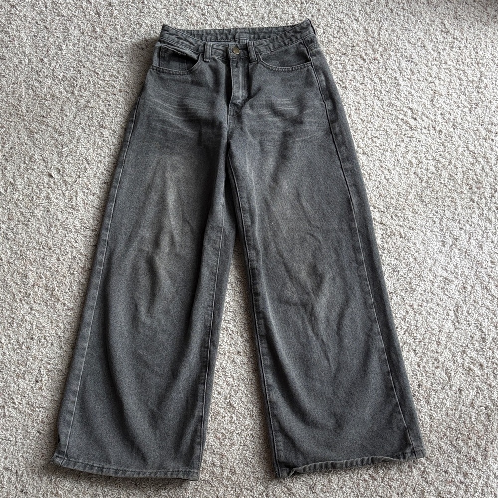 Women’s Basic Black/Grey Jeans